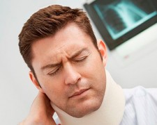 Боли в шее при повороте головы — причины и методы лечения