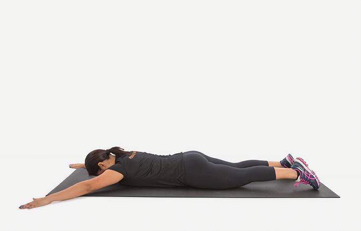 Упражнение для мышц плеча и мышц разгибателей позвоночника